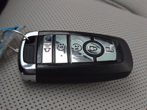 New 2026 Lincoln Aviator Reserve image 29