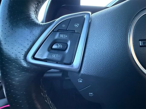 Used 2016 Chevrolet Camaro SS image 22