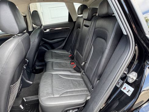 Used 2013 Audi Q5 2.0T Premium AWD/4WD image 29