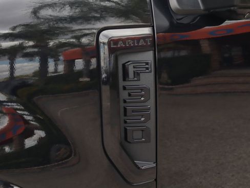 Used 2021 Ford F350 Lariat AWD/4WD image 64