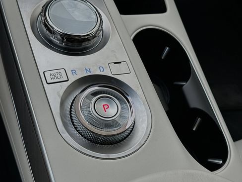 New 2024 Genesis Electrified GV70 Prestige w/ Prestige Package image 25