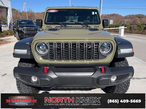 Used 2025 Jeep Wrangler Unlimited Rubicon image 30