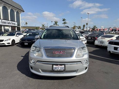 Used 2012 GMC Acadia Denali image 3