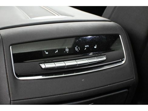 Certified 2024 Cadillac Escalade Sport w/ LPO, ONYX Package AWD/4WD image 31