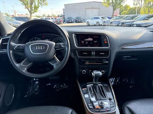 Used 2017 Audi Q5 2.0T Premium Plus w/ Technology Package AWD/4WD image 13