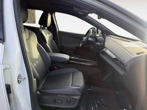 Certified 2023 Volkswagen ID.4 Pro S image 19