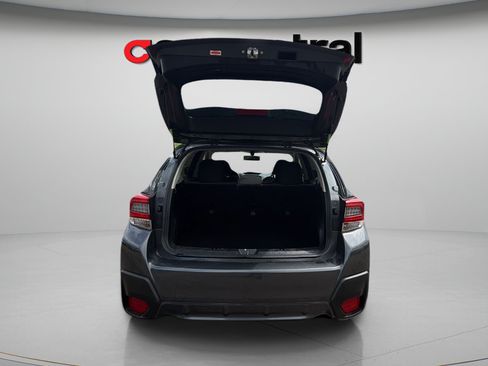 Used 2020 Subaru Crosstrek 2.0i AWD/4WD image 25