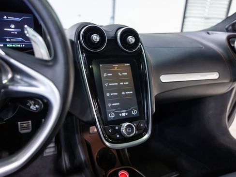 Used 2023 McLaren GT RWD image 39