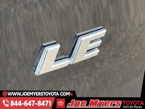 Used 2023 Toyota RAV4 LE image 11