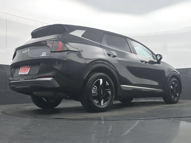 Used 2026 Kia Sportage LX FWD image 32