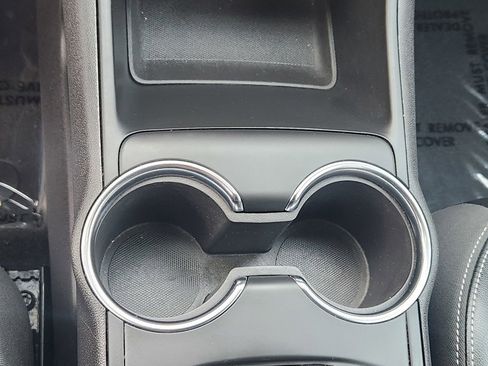 Used 2024 GMC Terrain SLT image 44