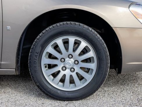 Used 2006 Buick Lucerne CX w/ Driver Confidence Package image 22