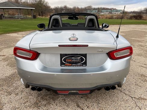 Used 2018 FIAT 124 Spider Abarth w/ Convenience Group image 20