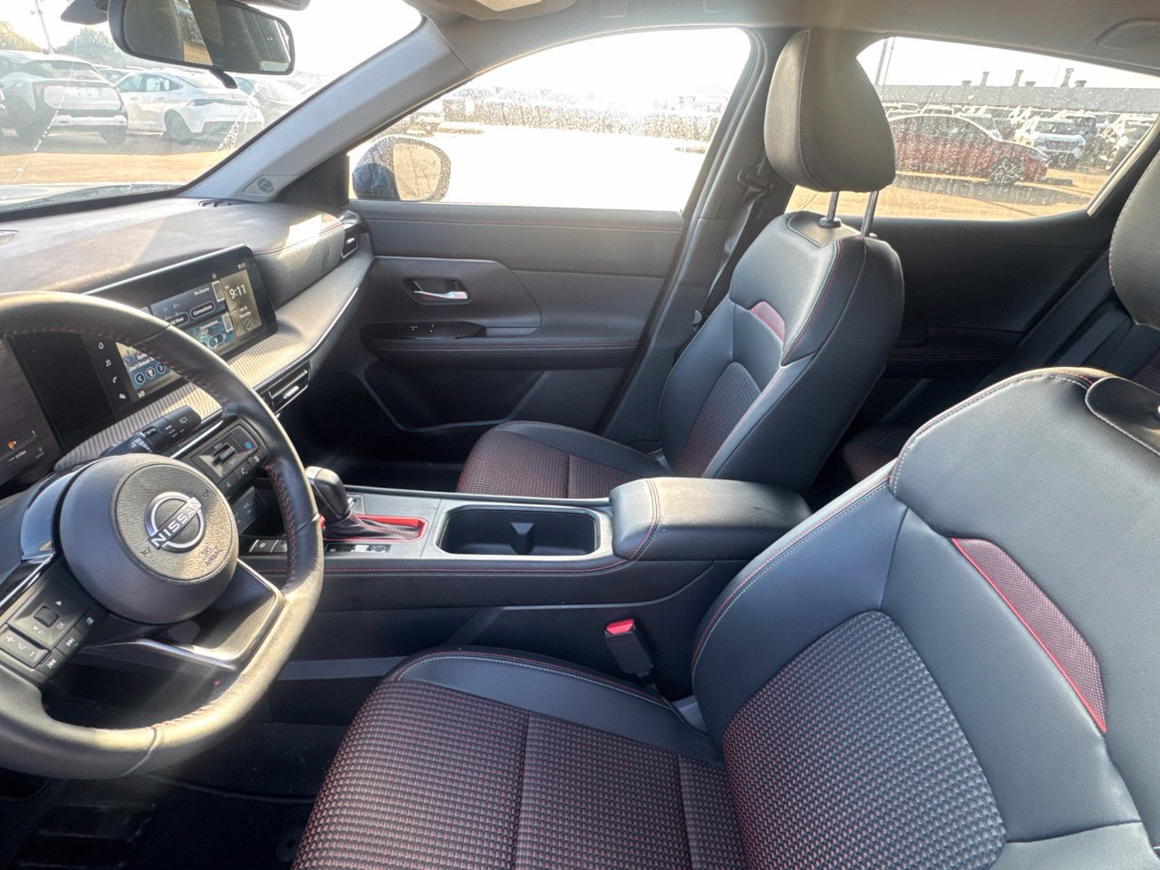 Certified 2025 Nissan Kicks SR FWD image 46
