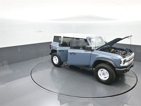 New 2025 Ford Bronco Heritage Edition image 32