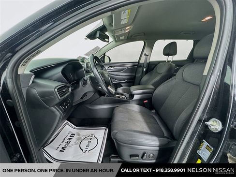 Used 2020 Hyundai Santa Fe SEL w/ Convenience Package image 21