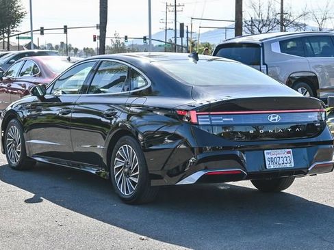 Certified 2025 Hyundai Sonata Limited image 7