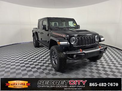 New 2025 Jeep Gladiator Mojave