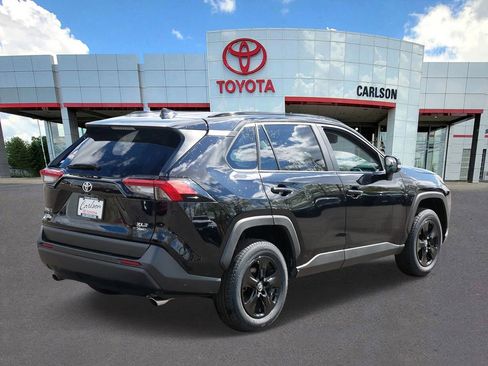 Certified 2025 Toyota RAV4 XLE AWD/4WD image 5