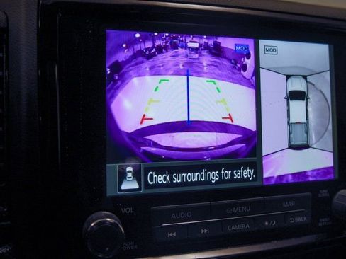 Used 2023 Nissan Frontier PRO-4X w/ Pro-4X Premium Package image 19