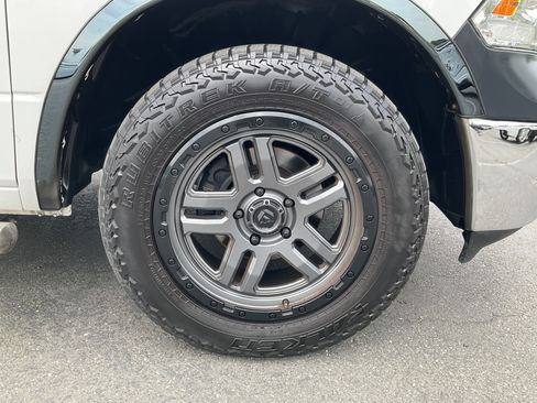 Used 2015 RAM 1500 Big Horn AWD/4WD image 8