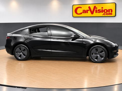 Used 2023 Tesla Model 3 Standard Range RWD image 4