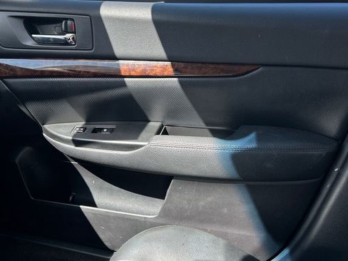 Used 2013 Subaru Legacy 2.5i Limited AWD/4WD image 24