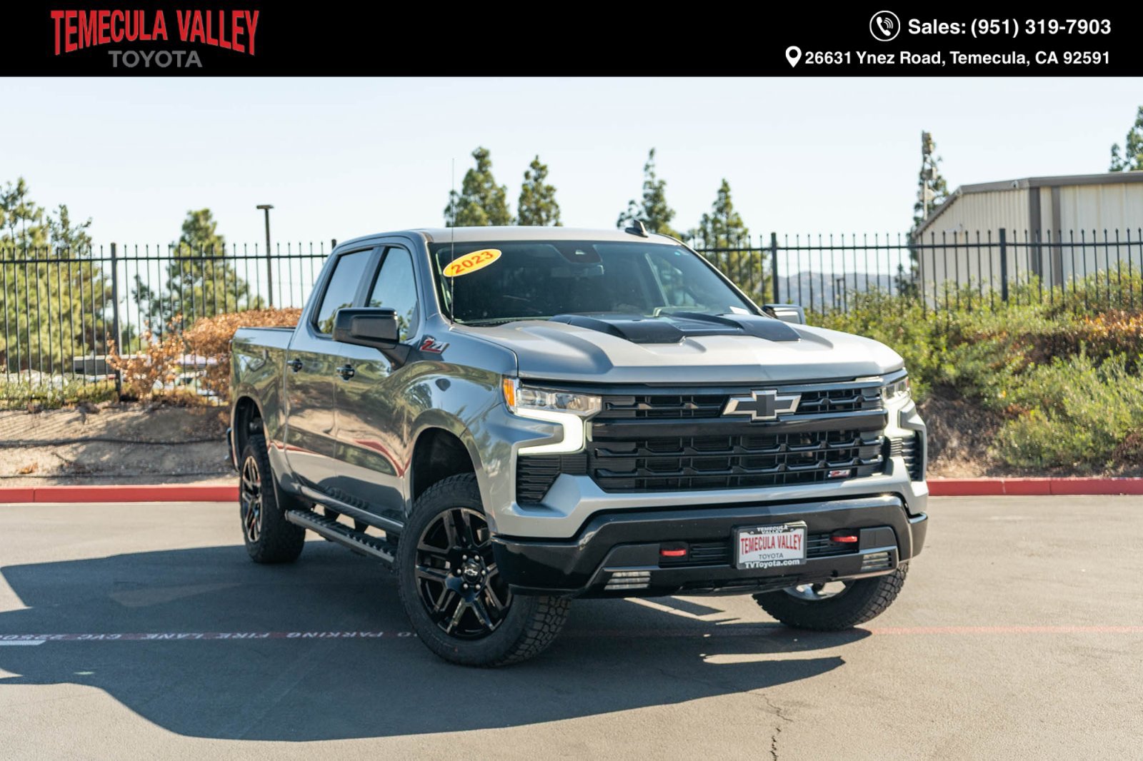 Used 2023 Chevrolet Silverado 1500 LT Trail Boss AWD/4WD image 1
