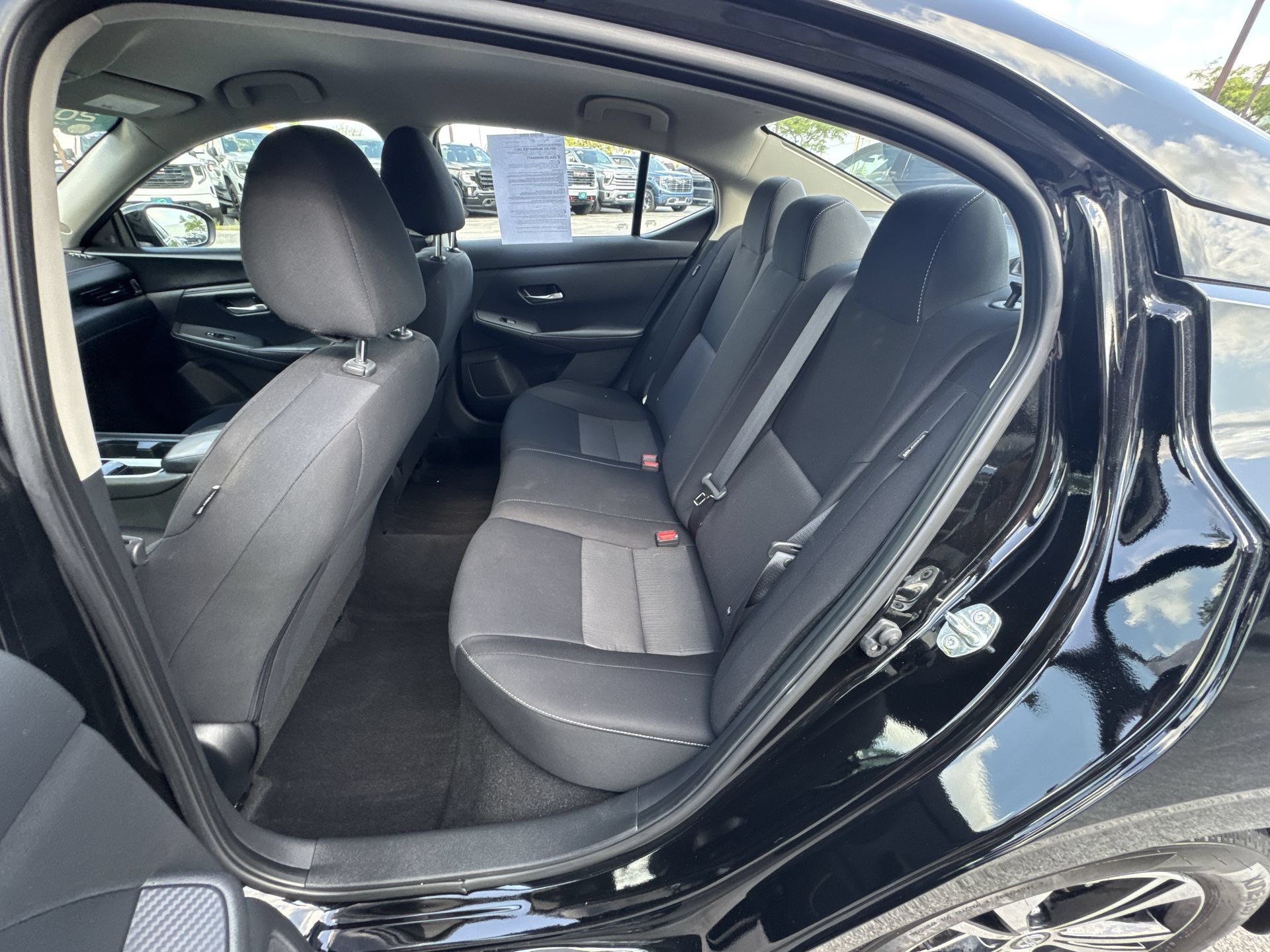 Used 2023 Nissan Sentra SV FWD image 24
