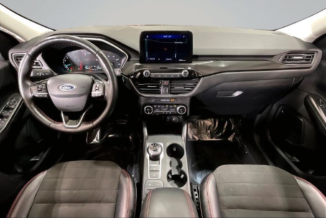 Used 2021 Ford Escape SEL w/ SEL Stealth AWD Package image 18