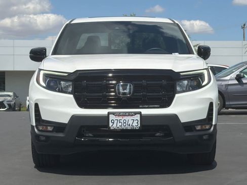 Used 2024 Honda Ridgeline Black Edition image 10