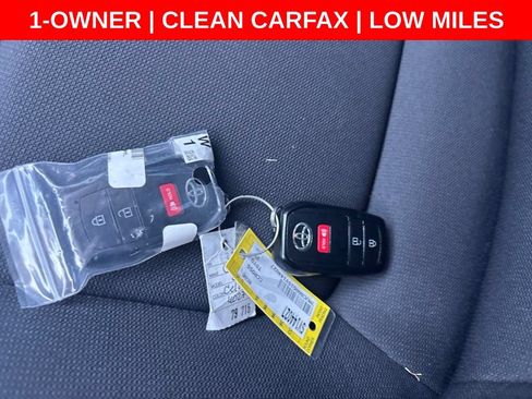 Used 2025 Toyota Corolla Cross LE FWD image 26