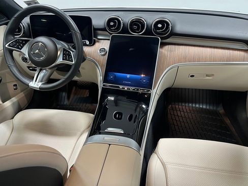 Used 2023 Mercedes-Benz C 300 4MATIC Sedan image 29