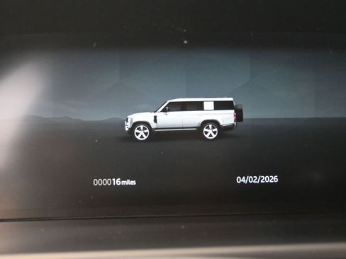 New 2026 Land Rover Defender 130 X-Dynamic SE AWD/4WD image 24