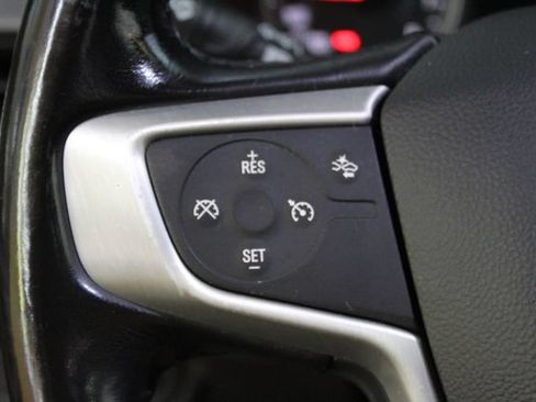Used 2020 GMC Terrain SLT FWD image 17