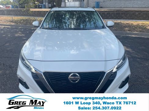 Used 2020 Nissan Altima 2.5 Platinum FWD image 9
