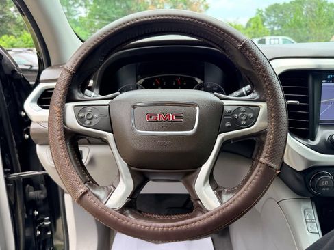 Used 2019 GMC Acadia SLT AWD/4WD image 47