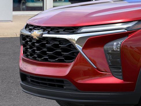 New 2026 Chevrolet Trax LS image 13