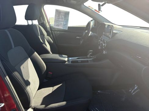 Used 2024 Nissan Sentra SV FWD image 17