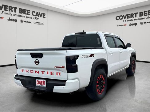 Used 2024 Nissan Frontier PRO-4X w/ Pro Convenience Package image 8