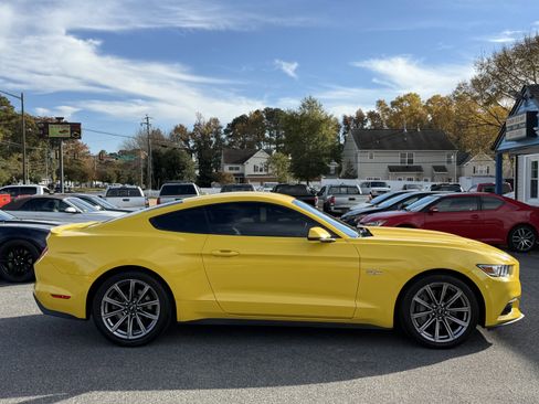 Used 2015 Ford Mustang GT Premium image 8