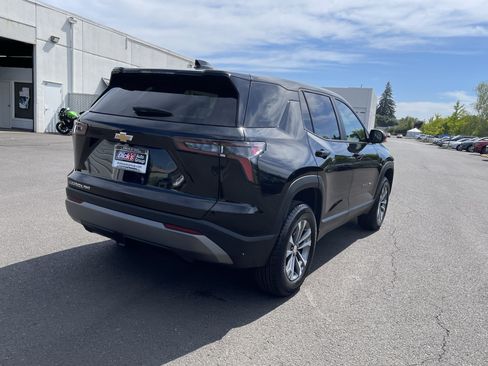 Used 2026 Chevrolet Equinox LT AWD/4WD image 5