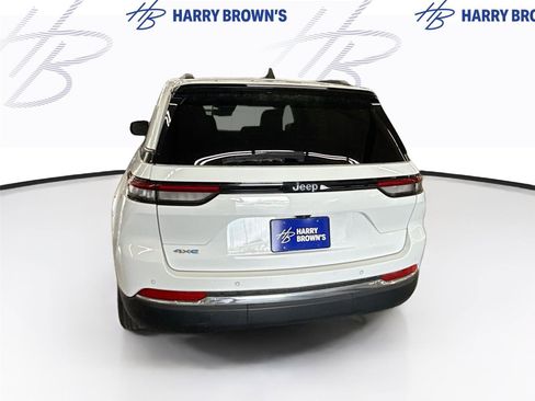 Used 2022 Jeep Grand Cherokee Limited 4xe AWD/4WD image 9