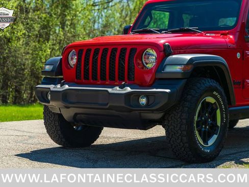 Used 2020 Jeep Gladiator Sport w/ Technology Group image 12