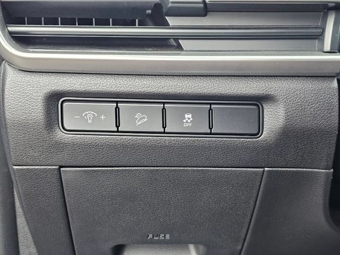 Certified 2024 Kia Telluride S FWD image 35
