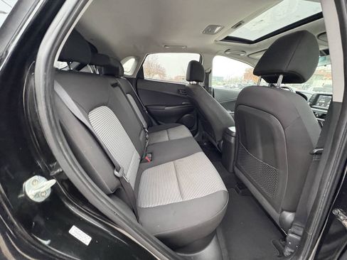 Used 2018 Hyundai Kona SEL w/ SEL Tech Package 02 FWD image 21