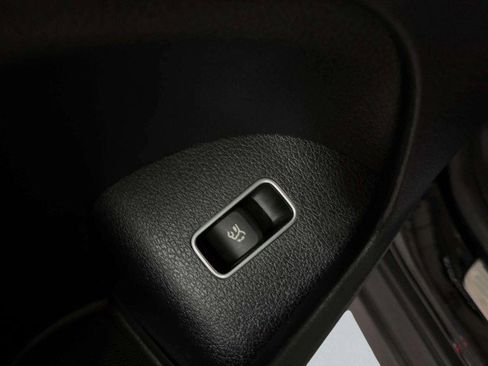 Used 2021 Mercedes-Benz GLE 350 4MATIC image 26