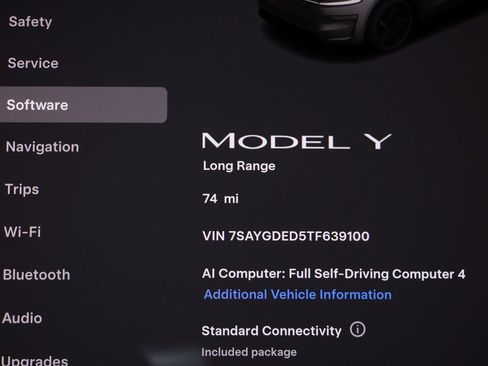 Used 2026 Tesla Model Y 2WD image 38