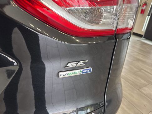 Used 2015 Ford Escape SE w/ Equipment Group 201A image 35