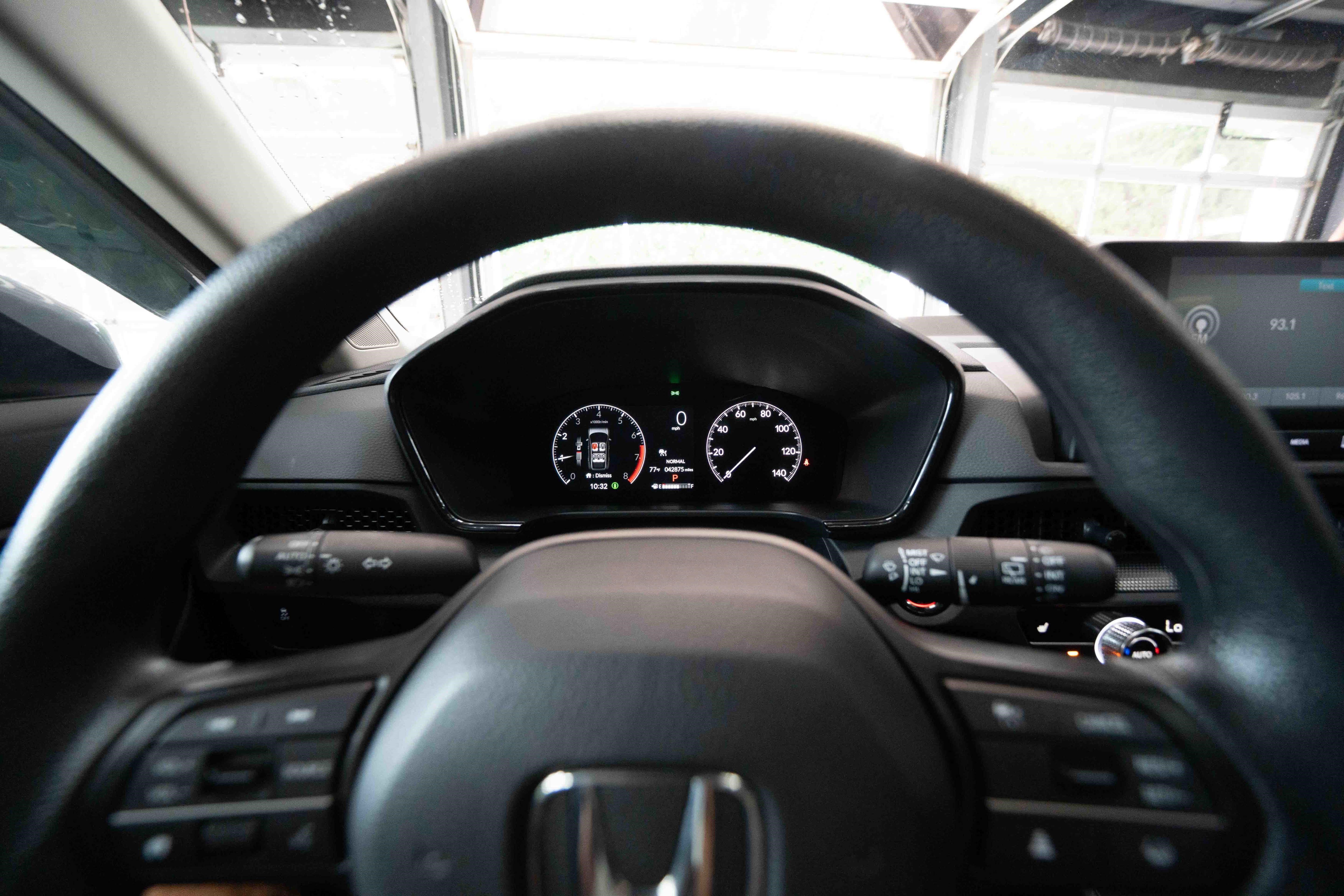 Used 2025 Honda CR-V EX image 15